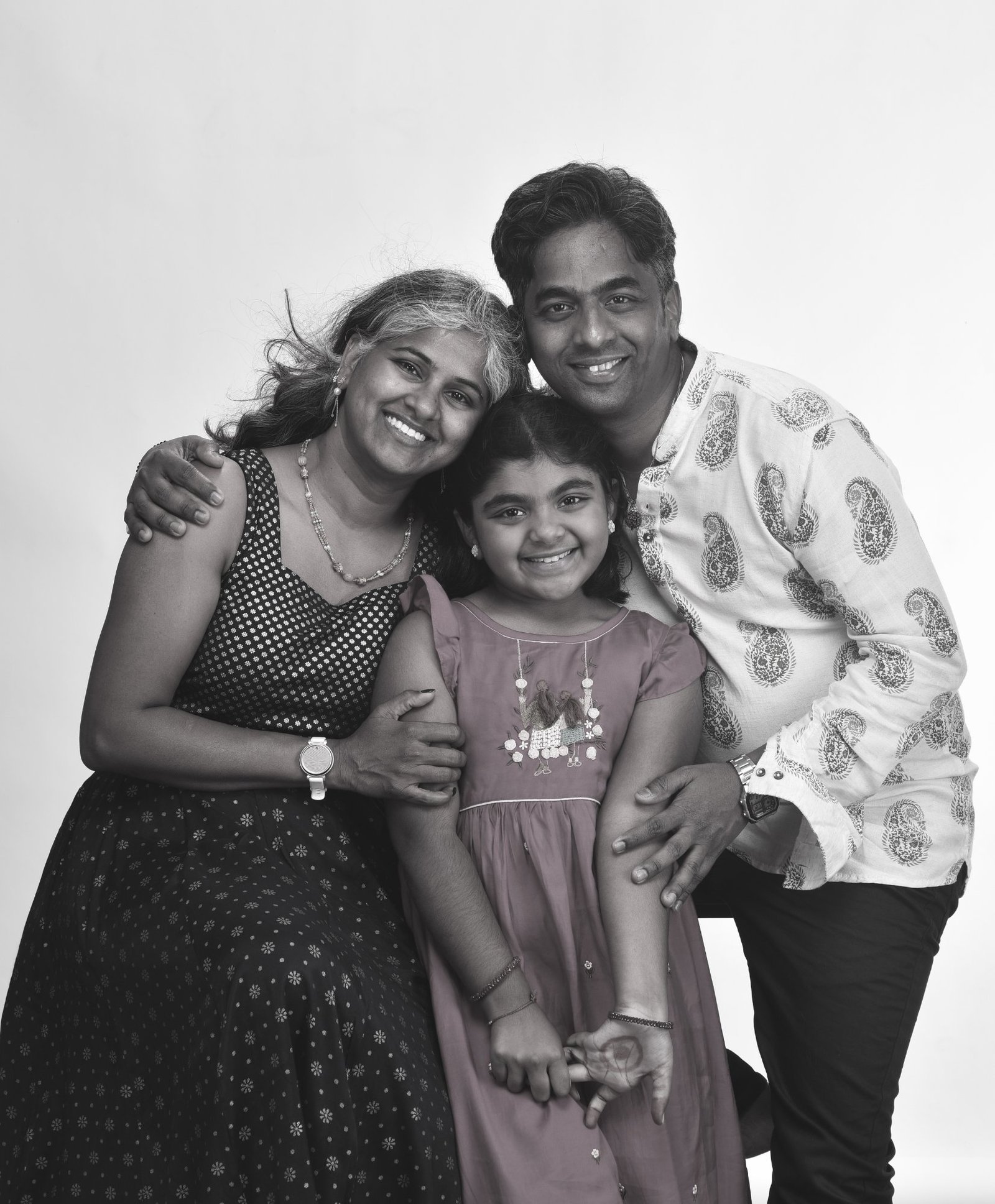 Nuclear Family Session — Mihira Studios